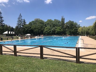 Piscinas Exteriores del Parque de Gamarra